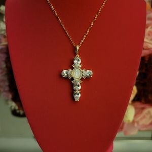 Classy mother of pearl/crystal gold-plated cross necklace